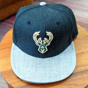 Bucks Snap-back Hat